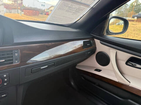 2012 BMW 3 Series 328i