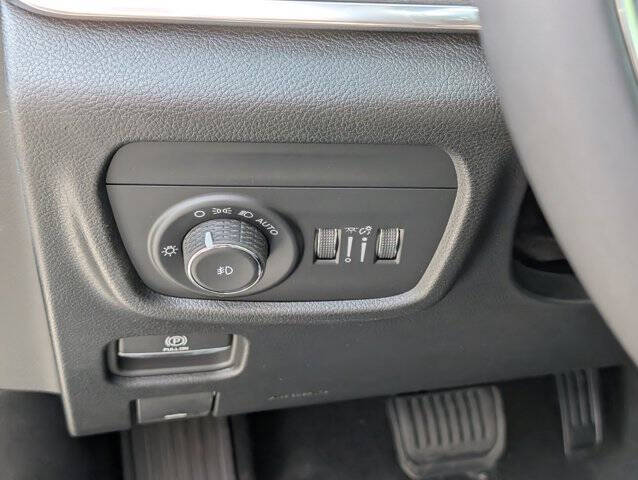 2025 Jeep Grand Cherokee Overland