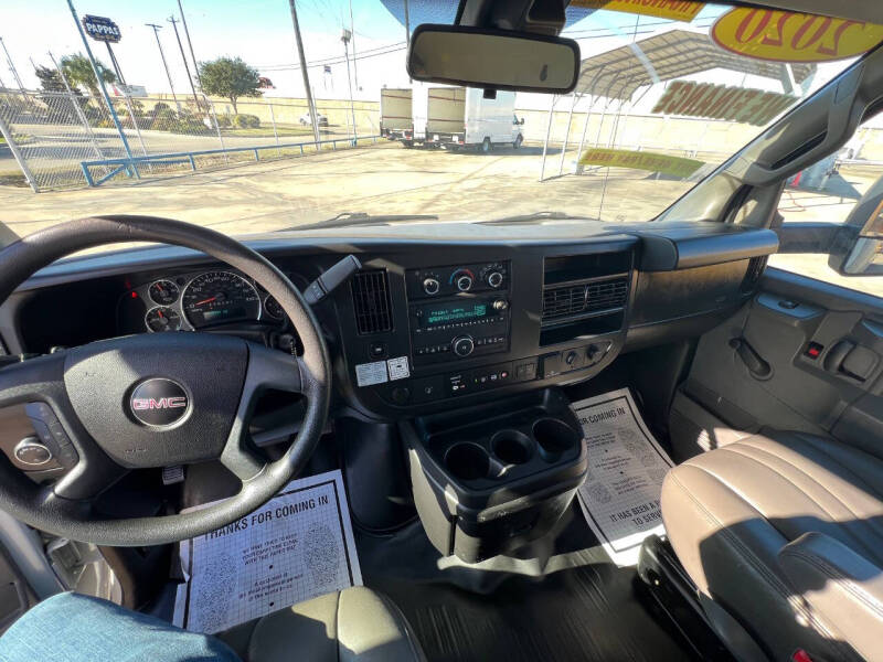 2020 GMC Savana 3500