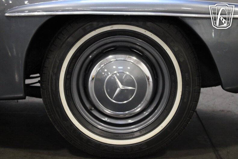 1961 Mercedes-Benz 190-Class