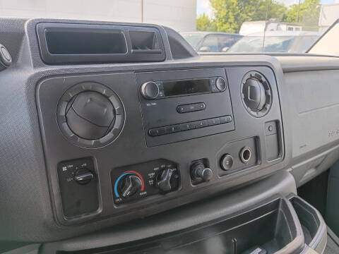 2011 Ford E-Series E-150