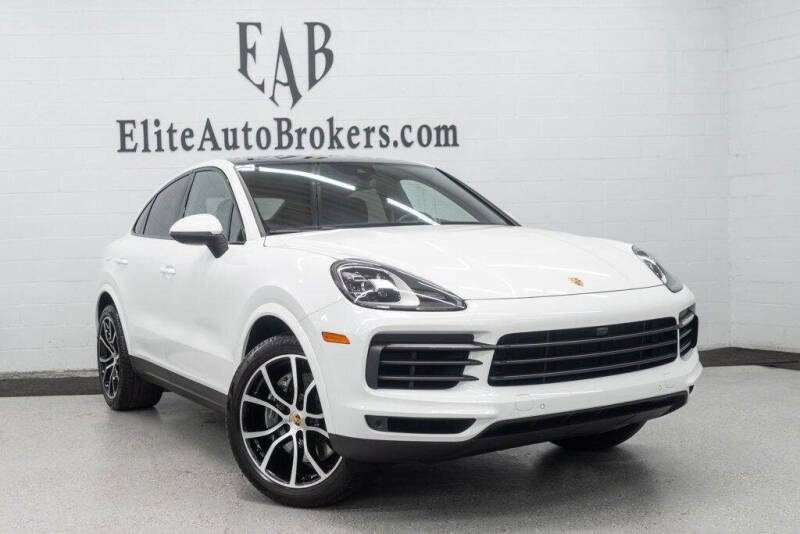 2023 Porsche Cayenne Coupe Platinum Edition