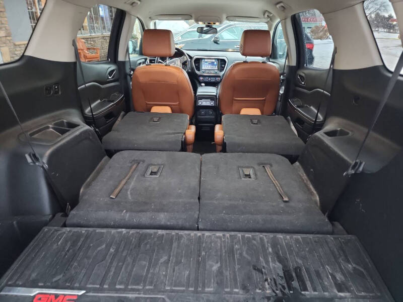 2019 GMC Acadia SLT-1