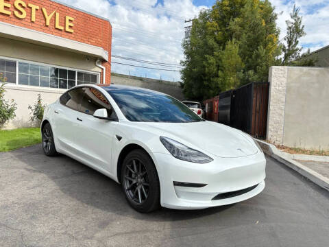 2022 Tesla Model 3 Long Range