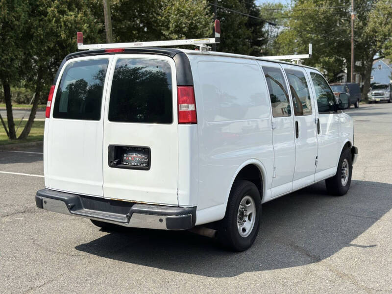 2018 GMC Savana 2500
