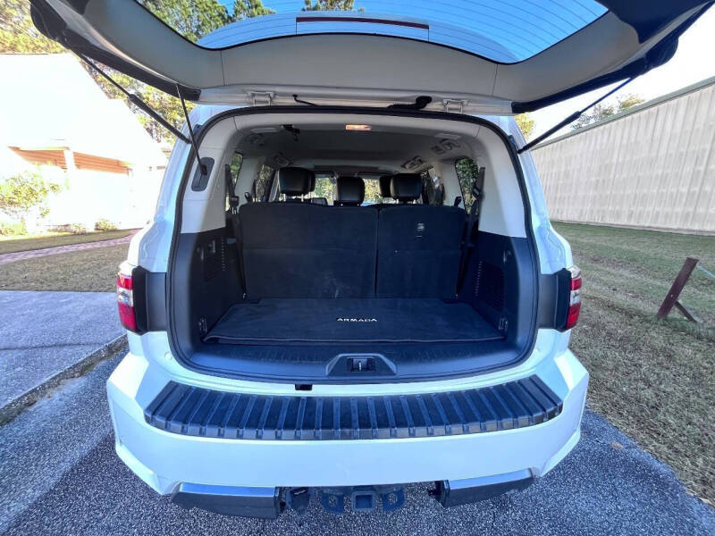 2022 Nissan Armada SL