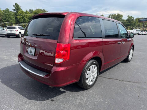 2020 Dodge Grand Caravan SE