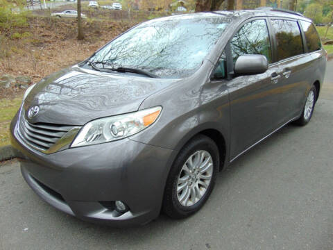 2011 Toyota Sienna for sale at Lakewood Auto Body LLC in Waterbury CT