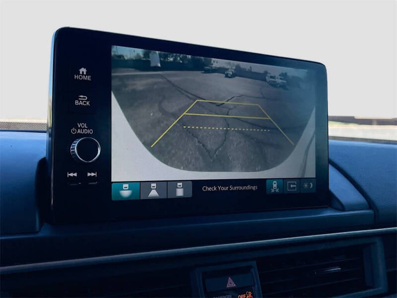 2024 Honda Pilot EX-L w/Rear Captain's Chairs