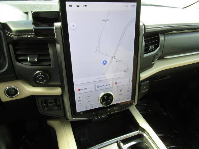 2024 Ford Expedition MAX Platinum