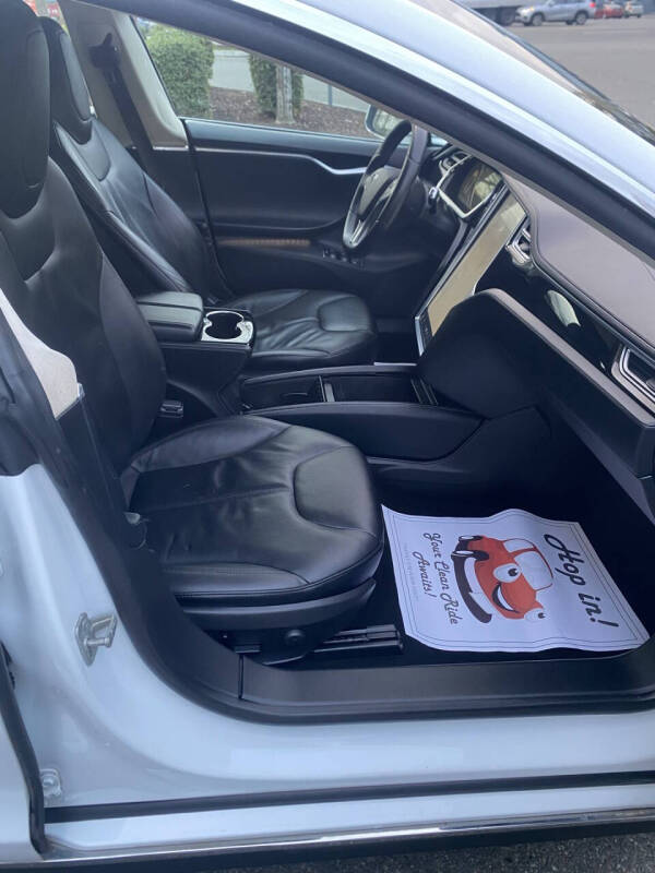 2014 Tesla Model S P85