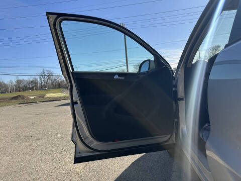 2014 Volkswagen Tiguan S