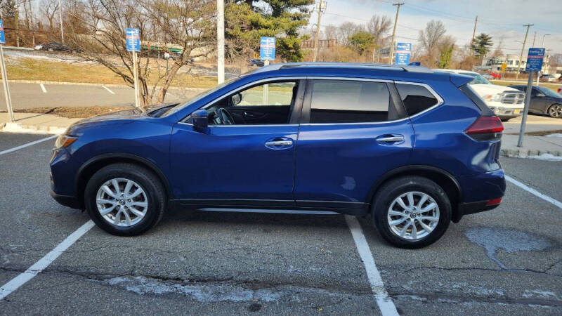 2018 Nissan Rogue SV