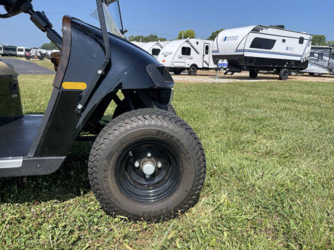 2005 E-Z-GO 4passenger Electric