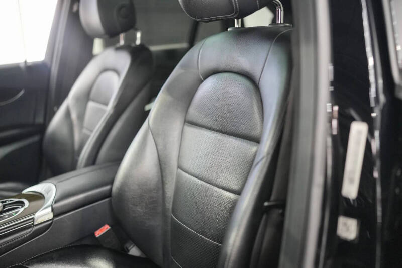 2017 Mercedes-Benz GLC GLC 300 4MATIC