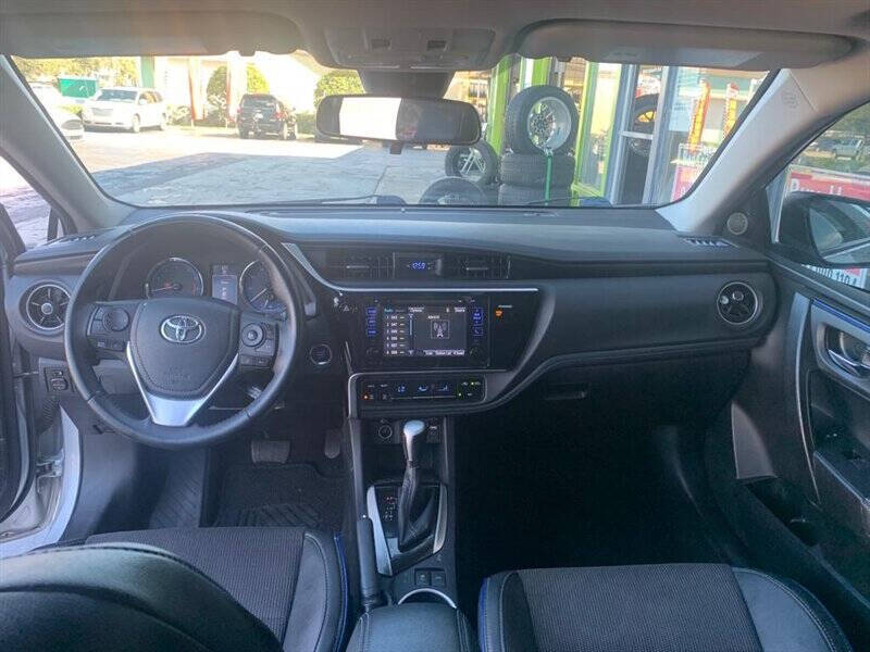 2017 Toyota Corolla SE