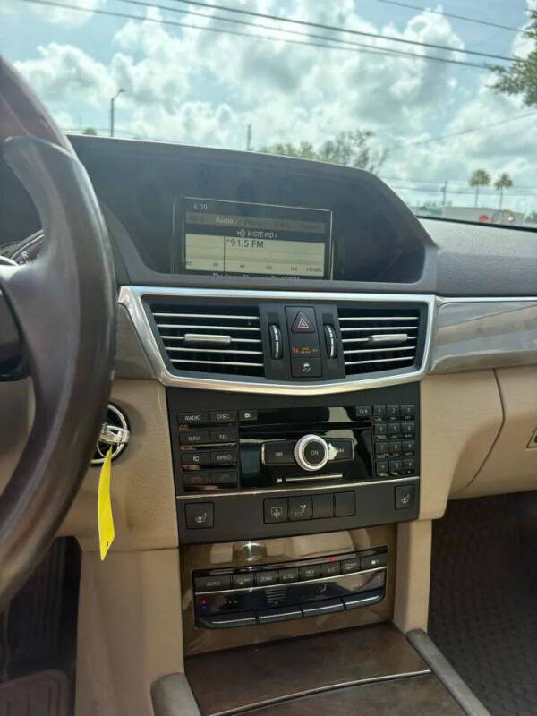 2010 Mercedes-Benz E-Class