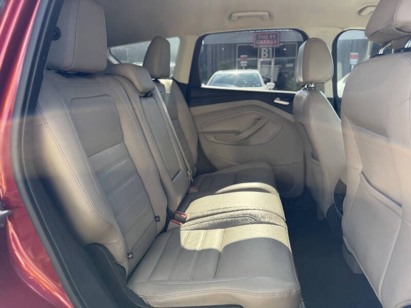 2017 Ford Escape SE