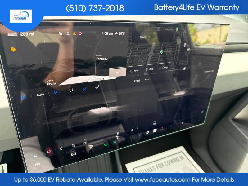 2025 Tesla Cybertruck