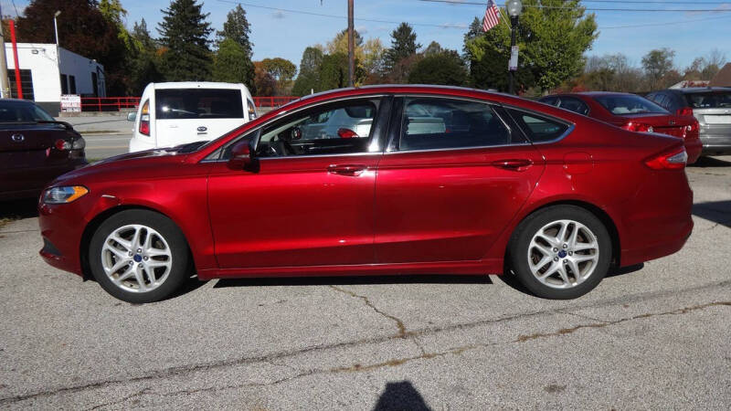 2016 Ford Fusion SE