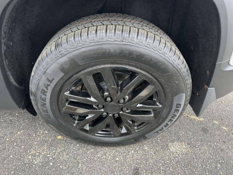 2017 GMC Acadia SLE-2