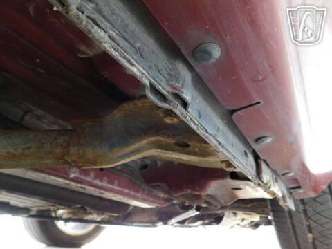 2004 Ford Thunderbird Deluxe