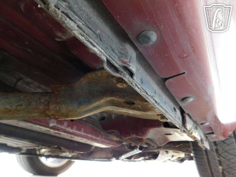 2004 Ford Thunderbird Deluxe