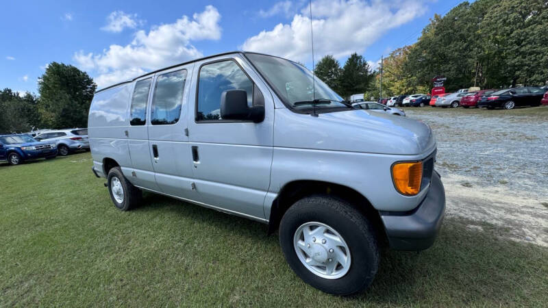 2007 Ford Econoline Van Commercial photo 11