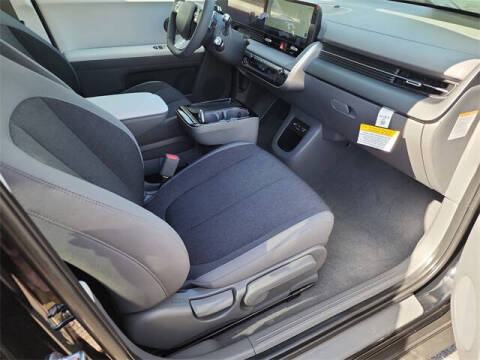 2025 Hyundai Ioniq 5 SE