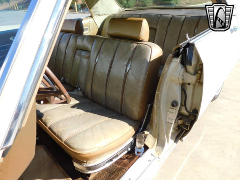 1969 Chrysler New Yorker