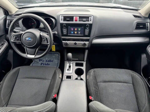 2018 Subaru Outback 2.5i