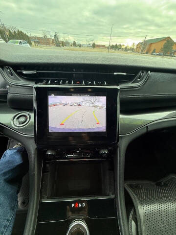 2022 Jeep Grand Cherokee L Altitude