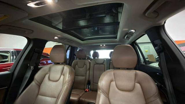 2019 Volvo XC90 T6 Momentum