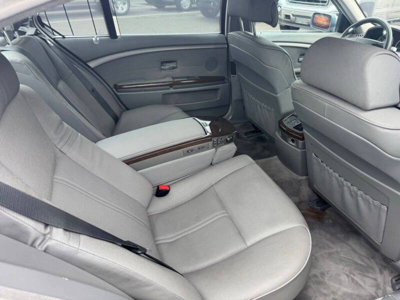 2003 BMW 7 Series 745Li