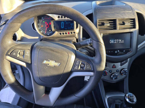 2014 Chevrolet Sonic LT Manual