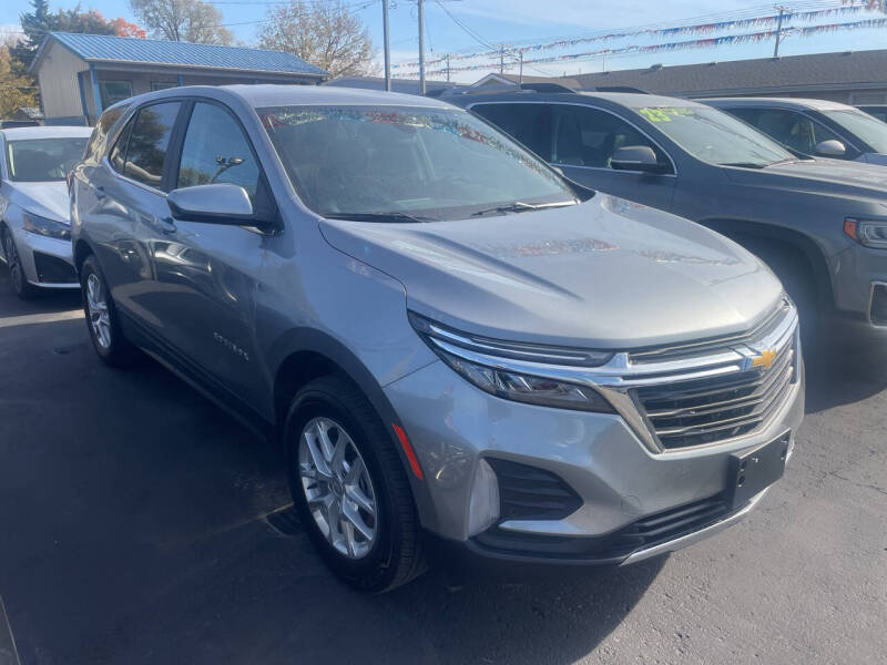 2023 Chevrolet Equinox LT's photo