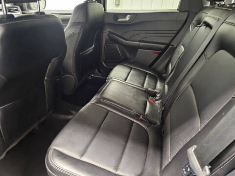 2025 Ford Escape Platinum