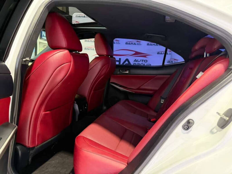 2020 Lexus IS 300