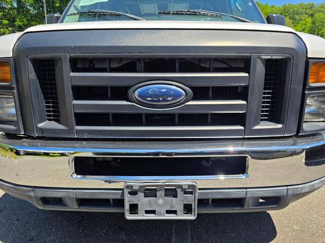 2012 Ford E-Series E-150