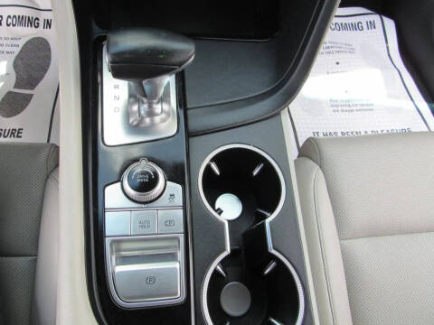 2022 Genesis G70