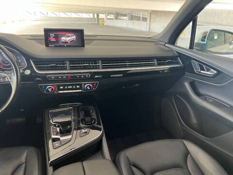 2017 Audi Q7 3.0T quattro Premium Plus