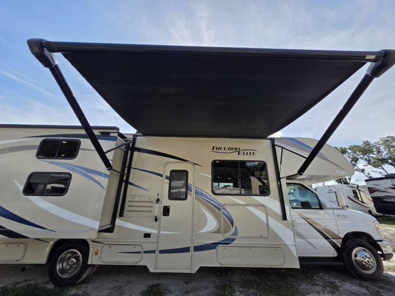 2020 Thor Motor Coach Freedom Elite