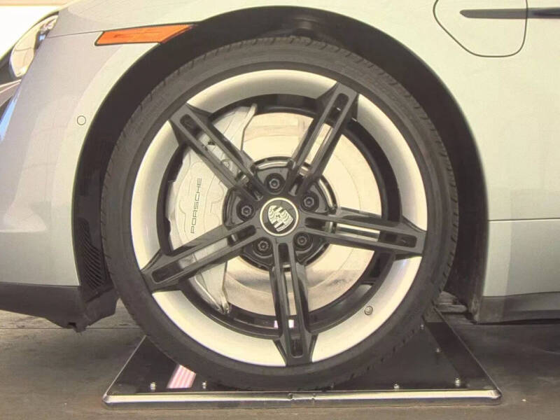 2020 Porsche Taycan 4S