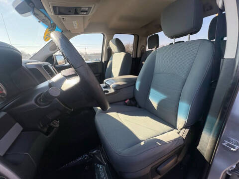 2017 RAM 1500 Express