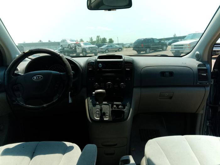 2006 Kia Sedona