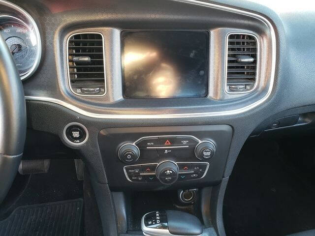 2017 Dodge Charger SXT