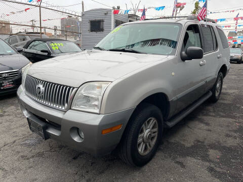 2005 Mercury Mountaineer for sale at North Jersey Auto Group Inc. in Newark NJ