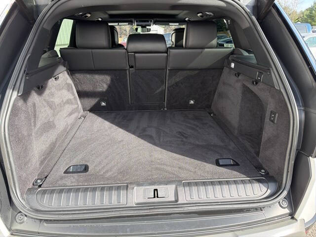 2020 Land Rover Range Rover Sport SE