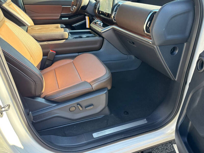 2025 Ford Expedition MAX King Ranch