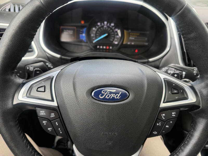 2016 Ford Edge Sport